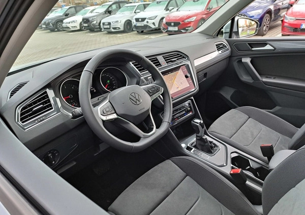Volkswagen Tiguan cena 175000 przebieg: 10, rok produkcji 2023 z Oborniki Śląskie małe 781